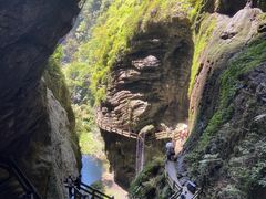 -龙水峡地缝景区