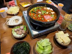 -黔有有贵州酸汤夺夺粉火锅(五味十字店)