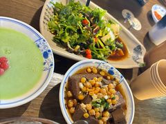 -肖四女乐山跷脚牛肉(南汇大学城生活广场店)