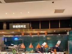 -半岛翡丽海鲜自助餐厅(观风亭店)