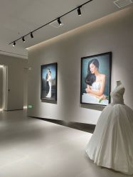 -乐派诗婚纱摄影