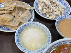 老北京爆肚-门框胡同百年卤煮(新街口店)