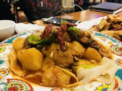大盘鸡盖饭套餐-巴依老爷新疆美食(常营店)
