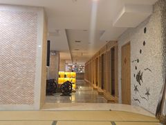 -碧中海汤泉汗蒸酒店