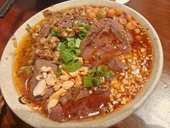 -谢老五跷脚牛肉·非遗传承店