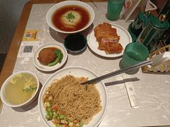-松鹤面馆·古法焖肉面(观前店)