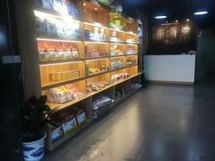 -佳百利宠物(荣乐中路115弄小区店)