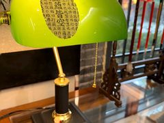 -邊城書店