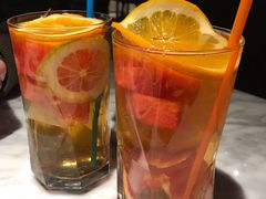 超级缤纷水果茶-蔴将·川菜(黄龙万科店)