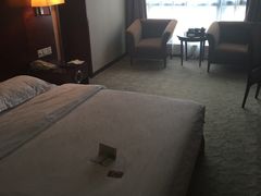 -扬子岛酒店(重庆洪崖洞解放碑店)