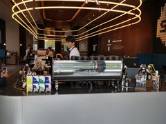 -星巴克臻选(上海虹桥新天地三店)