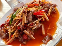 -大众跷脚牛肉馆·非遗传承单位(峨眉山店)