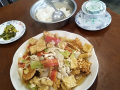 锅巴豆腐-天回镇何氏豆腐(总店)