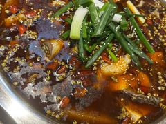 -乡土特色.冷锅鱼.牦牛肉汤锅