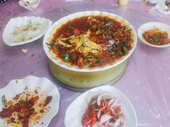 -亚黑亚炕锅农家美食(清水河店)