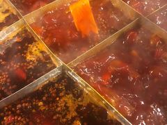 -岗上渣渣老火锅(两路口店)