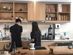 -You’ll see coffee 咖啡