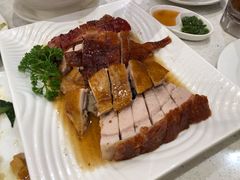 蜜汁烧腊-香港新发烧腊茶餐厅(水围店)