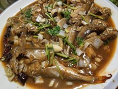 -乡府肉丁水饺(环山路店)