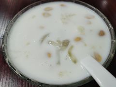 海南椰奶清补凉-聚椰坊·海南清补凉·糖水·奶茶·小吃