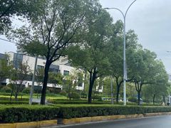 -龙湖上海闵行天街-停车场