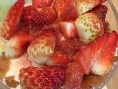 草莓芝士优酪雪-满记甜品(荟聚购物中心店)