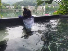 -海兰云天度假区温泉
