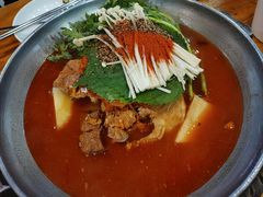 -喇喇排骨火锅·传统韩式脊骨汤(望京西园总店)
