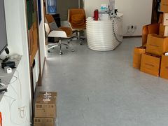 -聚云奢二手奢侈品黄金手表包包回收·中古店(三里屯总店)