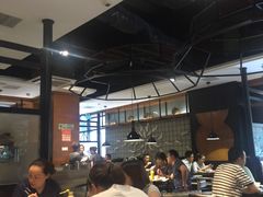 大堂-严厨老坛酸菜鱼(吴江万宝店)