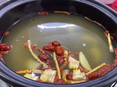 -花苑美食横琴生蚝火锅(拱北粤华路店)