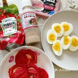 鸡蛋火腿番茄三明治—橙色的初夏早餐