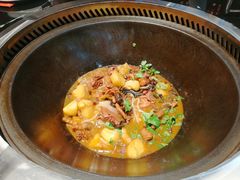 -袁小二大东北铁锅炖(吉祥村总部)