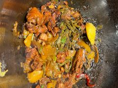 -万里闯关东铁锅炖菜馆(高新旗舰店)