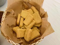 -沿途四季·云南菜·诗酒茶(蓝色港湾店)