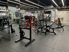 -VLines耀能运动24小时·月付制健身(京广桥店)