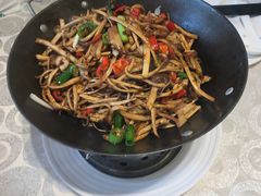 干锅鲜茶树菇-马凯餐厅(长椿街店)