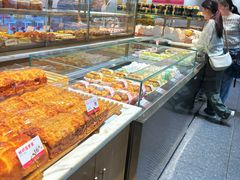 -万利隆·活力烘焙(人民路店)