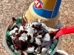 -DQ·蛋糕·冰淇淋(奥林匹克广场店)