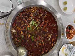 -老表牌·蛙蛙鸡冷锅鱼(成都东站店)