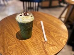 -星巴克臻选(杭州嘉里中心1F店)