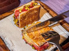 -TOT BISTRO餐酒馆