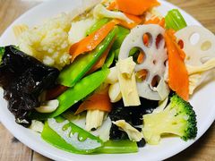 素什锦-大姨捞面(新安花园店)