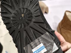 -燕莎奥特莱斯购物中心