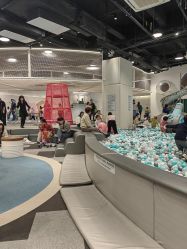 -MINI MARS KIDS CLUB亲子家庭中心(长宁天山店)