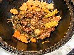 -粘豆包铁锅炖二部(温泉街店)