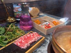 -慢丽江·云南野生菌土鸡锅(西山店)