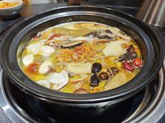 -野菌皇海景野生菌火锅(滨海大道店)