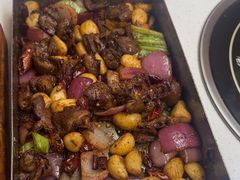 -老东镇啤酒屋海鲜加工·蒸汽海鲜·海鲜烧烤(台东店)