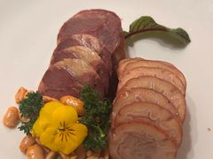 -凤凰园烤鸭店·唐山菜·传承花椒肉(老唐丰路店)